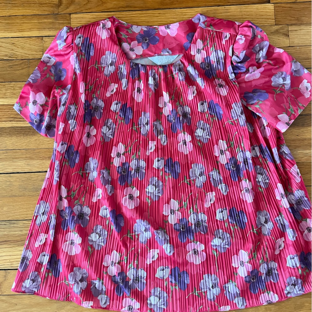 Vintage 80s Plus size polyester flowered shirt